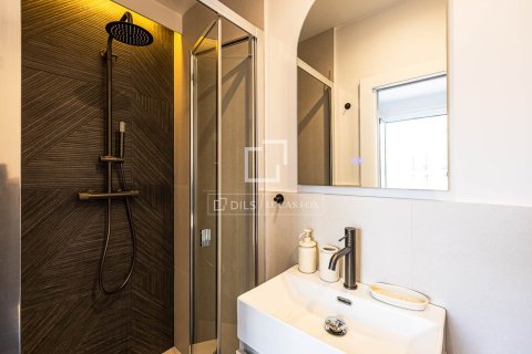 Apartamento de 3 dormitorios en venta en Barcelona, Cataluña, Spain № 4027 - foto 12
