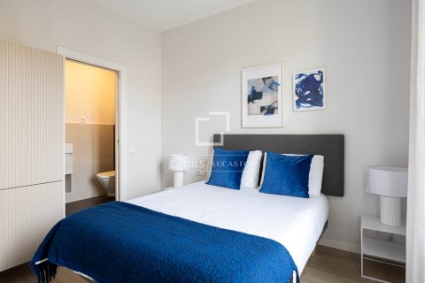 Apartamento de 3 dormitorios en venta en Barcelona, Cataluña, Spain № 4027 - foto 23