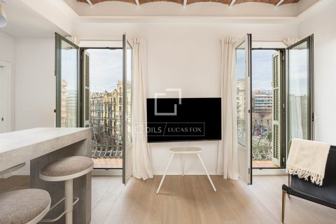 Apartamento de 3 dormitorios en venta en Barcelona, Cataluña, Spain № 4027 - foto 5