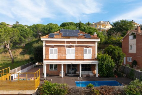 6 chambres villa à vendre à Teia, Barcelona, Catalonia, Spain № 4029 - photo 3