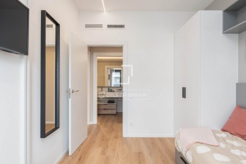 3 bedrooms apartment for sale in Barcelona, Catalonia, Spain № 4030 - photo 18