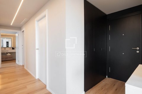 3 bedrooms apartment for sale in Barcelona, Catalonia, Spain № 4030 - photo 25