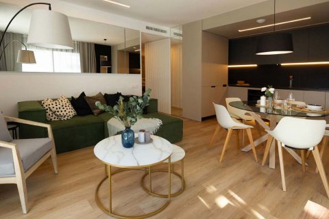 Apartamento de 2 dormitorios en venta en Porta Barcelona II Sant Martí, Barcelona, Cataluña, Spain № 3695 - foto 4
