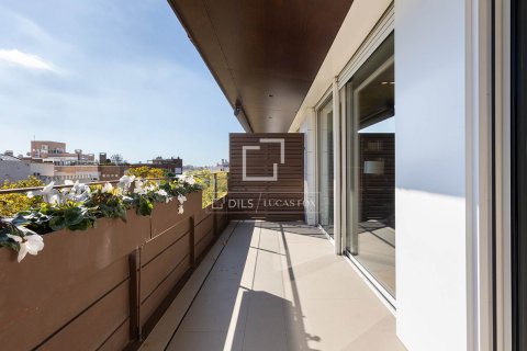 2 bedrooms apartment for sale in Barcelona, Catalonia, Spain № 4124 - photo 14