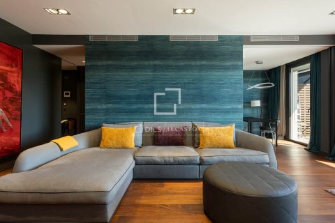 2 bedrooms apartment for sale in Barcelona, Catalonia, Spain № 4124 - photo 10
