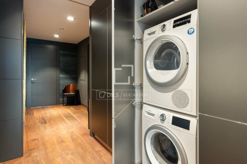 2 bedrooms apartment for sale in Barcelona, Catalonia, Spain № 4124 - photo 18