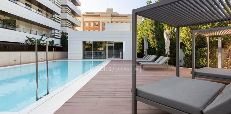 2 bedrooms apartment for sale in Barcelona, Catalonia, Spain № 4124