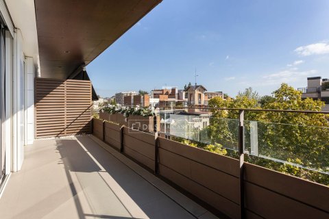 2 bedrooms apartment for sale in Barcelona, Catalonia, Spain № 4124 - photo 13