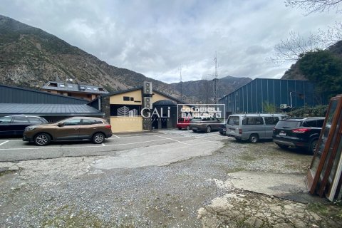 626 sq.m. commercial property for rent in Principado De Andorra (Ninguna Poblacion Tiene C.P.), Lleida, Catalonia, Spain № 8017 - photo 25