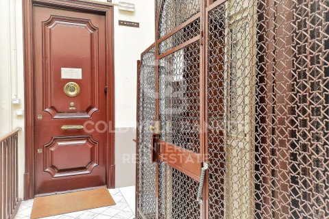 320 sq.m. office for rent in Barcelona, Catalonia, Spain № 8015 - photo 6