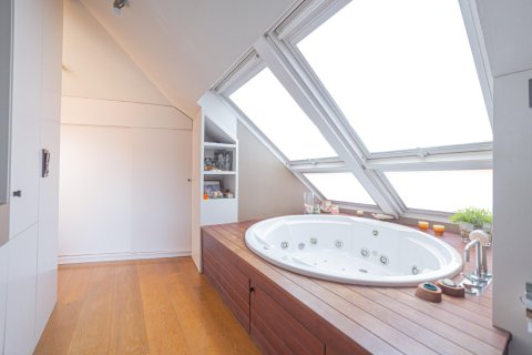 4 bedrooms apartment for sale in Barcelona, Catalonia, Spain № 1451 - photo 26