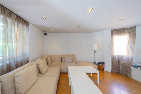 4 bedrooms apartment for sale in Barcelona, Catalonia, Spain № 1451 - photo 13