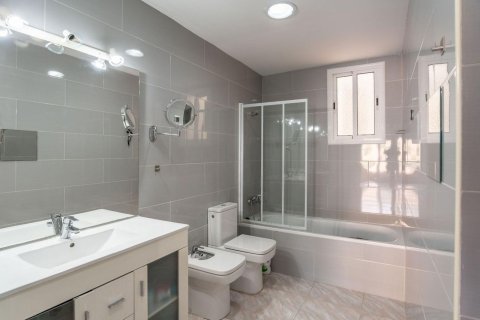 Купить таунхаус в Ситжес, Испания с 5 комнат, 171м², № 7078 - фото 19