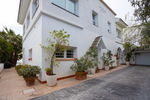 5 bedrooms house for sale in Vilanova i la Geltru, Barcelona, Catalonia, Spain № 7080 - photo 24