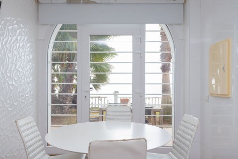 5 bedrooms house for sale in Vilanova i la Geltru, Barcelona, Catalonia, Spain № 7080 - photo 10