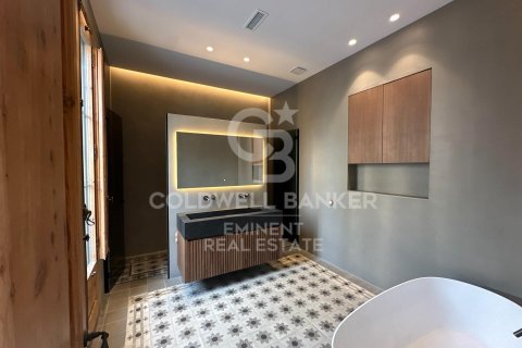 Купить квартиру в Барселона, Испания с 3 спальни, 209м², № 5253 - фото 5