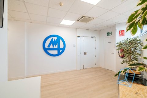 806 sq.m. office for sale in Sants-Montjuic, Barcelona, Catalonia, Spain № 2186 - photo 6