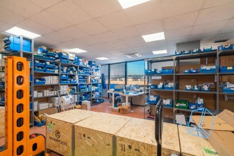 806 sq.m. office for sale in Sants-Montjuic, Barcelona, Catalonia, Spain № 2185 - photo 29
