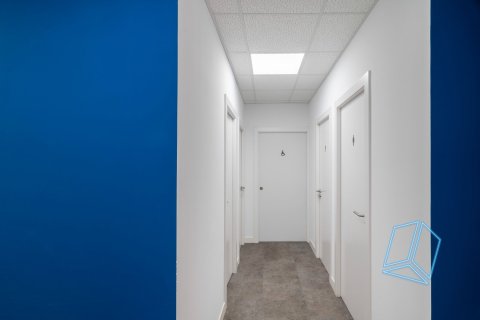 806 sq.m. office for sale in Sants-Montjuic, Barcelona, Catalonia, Spain № 2187 - photo 14
