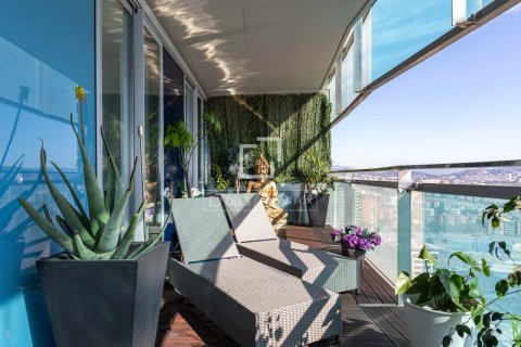 3 bedrooms apartment for sale in Barcelona, Catalonia, Spain № 8541 - photo 11