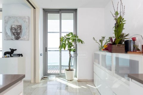 3 bedrooms apartment for sale in Barcelona, Catalonia, Spain № 8541 - photo 18