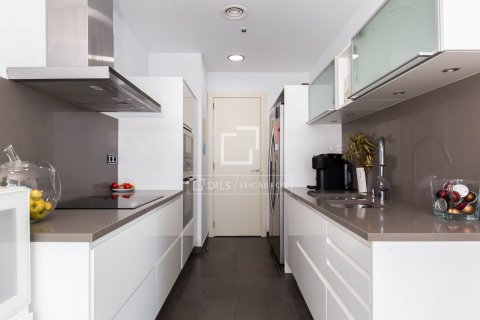 3 bedrooms apartment for sale in Barcelona, Catalonia, Spain № 8541 - photo 17