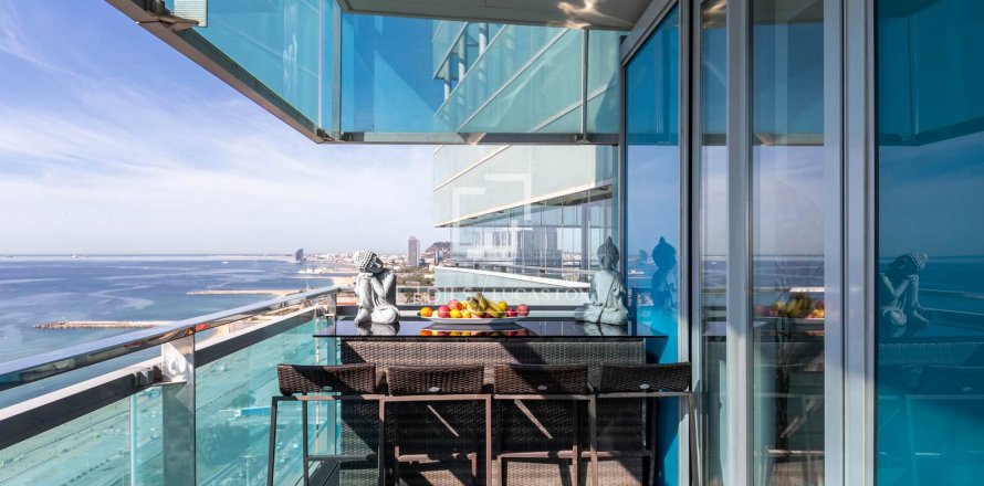 3 bedrooms apartment for sale in Barcelona, Catalonia, Spain № 8541
