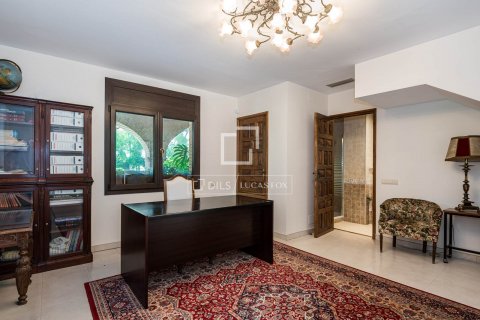 5 bedrooms villa for rent in Sant Cugat Del Valles, Barcelona, Catalonia, Spain № 8540 - photo 24