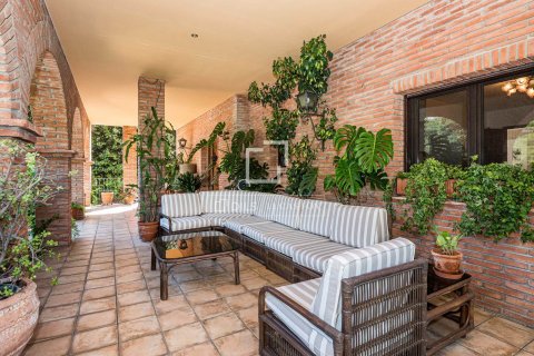 5 bedrooms villa for rent in Sant Cugat Del Valles, Barcelona, Catalonia, Spain № 8540 - photo 8