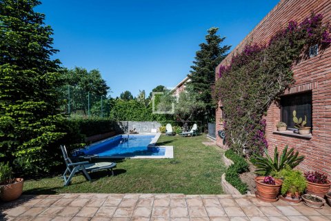 5 bedrooms villa for rent in Sant Cugat Del Valles, Barcelona, Catalonia, Spain № 8540 - photo 19