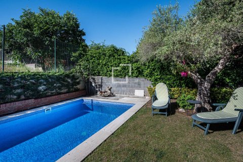 5 bedrooms villa for rent in Sant Cugat Del Valles, Barcelona, Catalonia, Spain № 8540 - photo 30