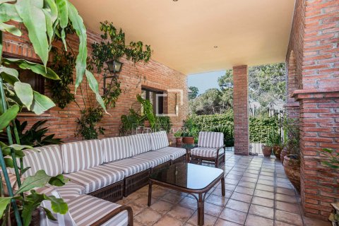 5 bedrooms villa for rent in Sant Cugat Del Valles, Barcelona, Catalonia, Spain № 8540 - photo 4