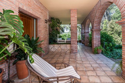 5 bedrooms villa for rent in Sant Cugat Del Valles, Barcelona, Catalonia, Spain № 8540 - photo 7