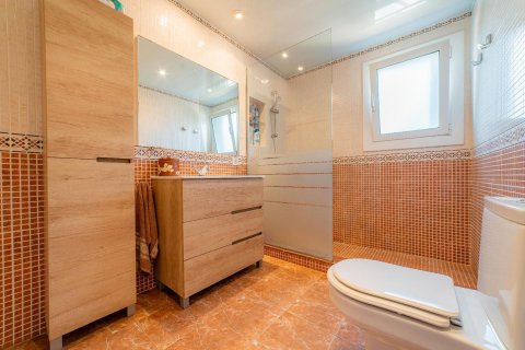 4 bedrooms house for sale in Arenys de Munt, Barcelona, Catalonia, Spain № 1463 - photo 10