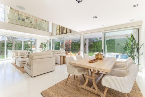 6 bedrooms house for sale in Sant Cugat Del Valles, Barcelona, Catalonia, Spain № 1460 - photo 6