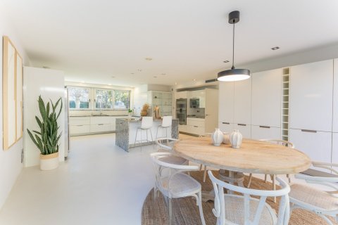 6 bedrooms house for sale in Sant Cugat Del Valles, Barcelona, Catalonia, Spain № 1460 - photo 12