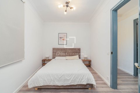Apartamento de 4 dormitorios en alquiler en Barcelona, Cataluña, Spain № 7122 - foto 21