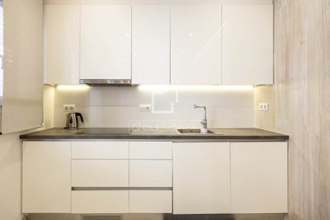 3 bedrooms apartment for sale in Barcelona, Catalonia, Spain № 7124 - photo 13