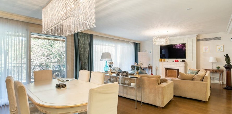 4 bedrooms townhouse for sale in Barcelona, Catalonia, Spain № 1508