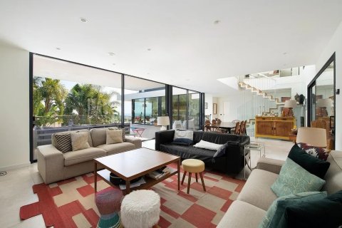 6 bedrooms house for sale in Castelldefels, Barcelona, Catalonia, Spain № 1513 - photo 10