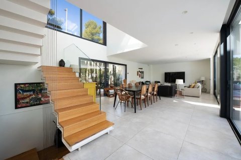 6 bedrooms house for sale in Castelldefels, Barcelona, Catalonia, Spain № 1513 - photo 8