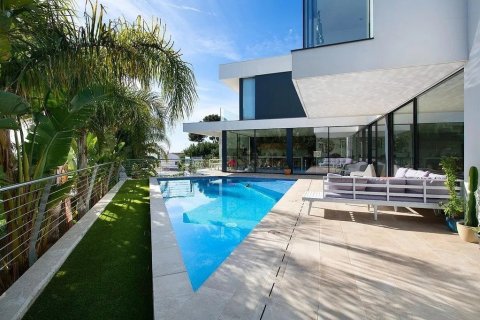 6 bedrooms house for sale in Castelldefels, Barcelona, Catalonia, Spain № 1513 - photo 3