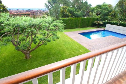 7 bedrooms house for rent in Barcelona, Catalonia, Spain № 1574 - photo 3