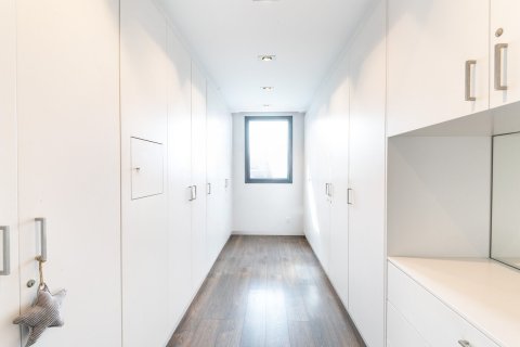 10 bedrooms house for rent in Barcelona, Catalonia, Spain № 1572 - photo 13