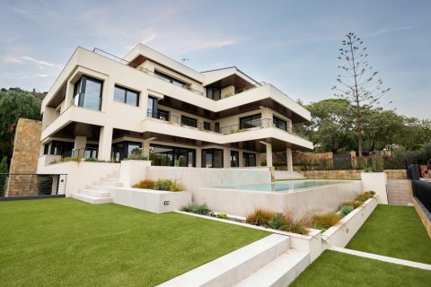 5 bedrooms house for rent in Barcelona, Catalonia, Spain № 1575 - photo 12