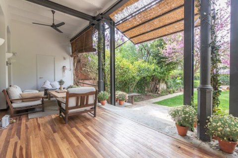 6 bedrooms house for rent in Barcelona, Catalonia, Spain № 1571 - photo 2