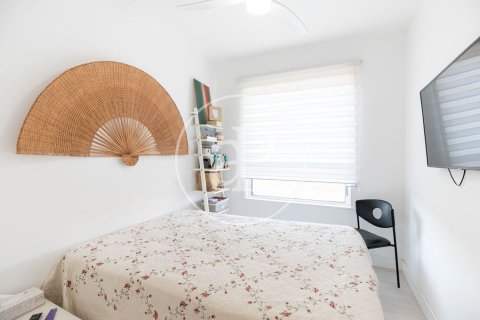 Apartamento de 4 dormitorios en venta en Sant Martí, Barcelona, Cataluña, Spain № 2435 - foto 18