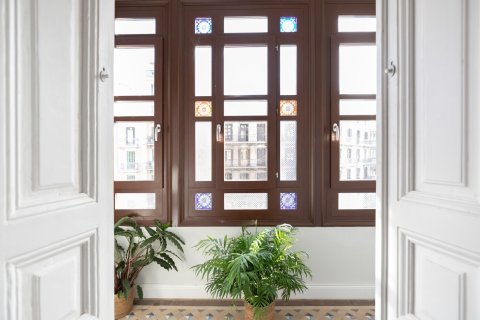 3 bedrooms apartment for sale in Barcelona, Catalonia, Spain № 1495 - photo 5