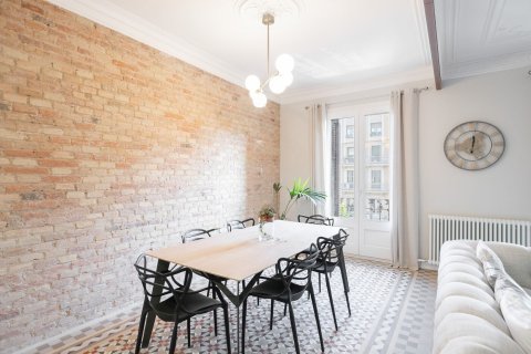 3 bedrooms apartment for sale in Barcelona, Catalonia, Spain № 1495 - photo 9