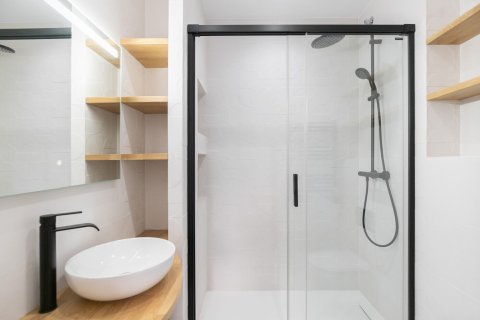3 bedrooms apartment for sale in Barcelona, Catalonia, Spain № 1495 - photo 18